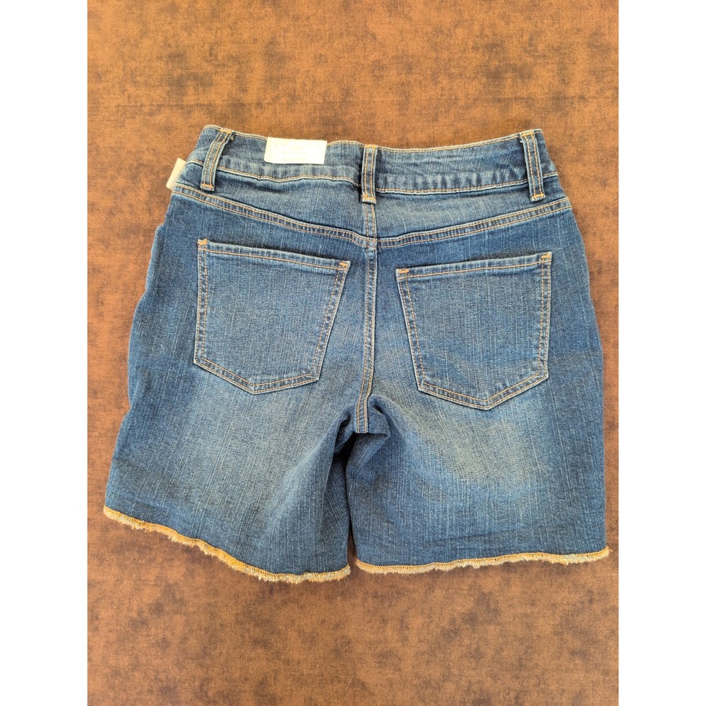 Maurices Womens Dark Wash Mid Rise 5 Inch Inseam Raw Serged Hem Denim Shorts 2